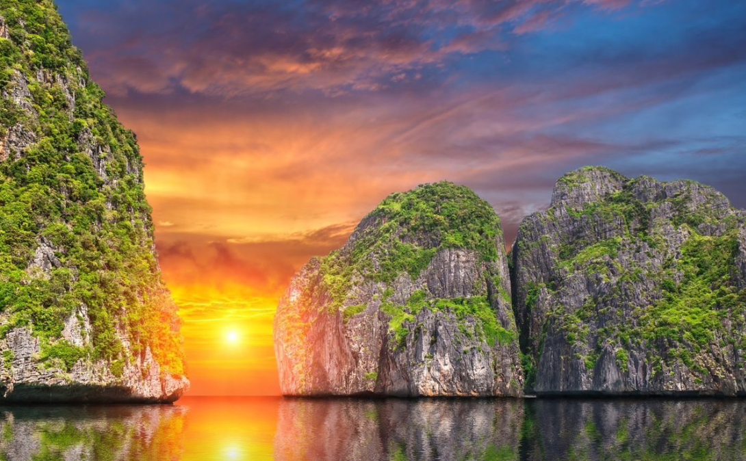 Phi Phi Islands sunrise og snorkling fra Krabi